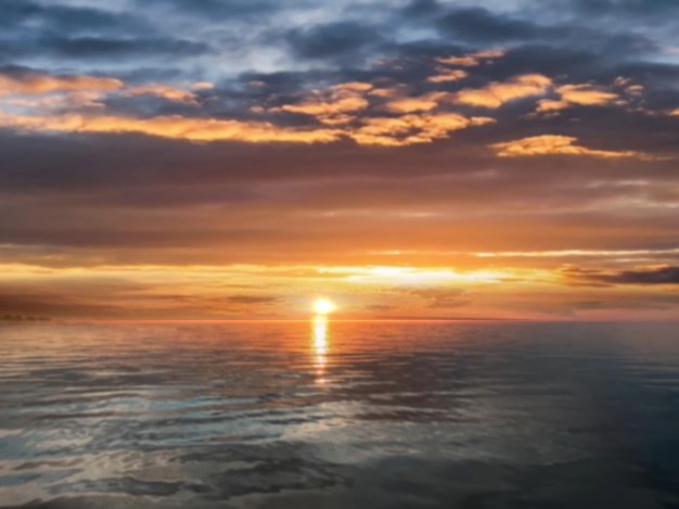 Pôr do sol mar noite dramático nublado rosa azul laranja ouro arco-íris céu