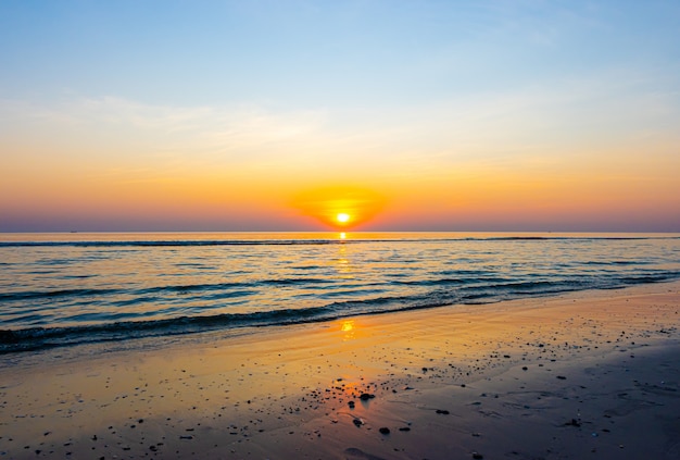 Pôr do sol na praia