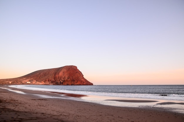 Pôr do sol no Oceano Atlântico