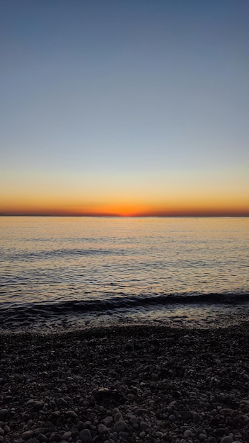 Pôr do sol sobre o mar