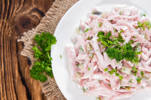 Porción de Ensalada de Carne con mayonesa