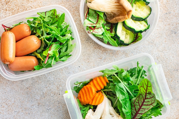 Porción de lonchera comida saludable comiendo comida orgánica dietética recipiente de comida fresca para cocinar