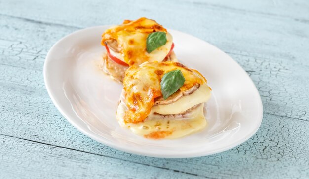 Porion Aubergine Parmigiana Auf dem Teller