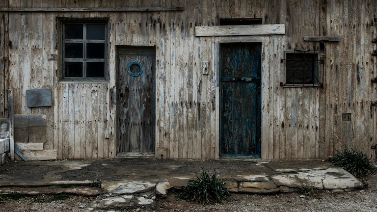 Foto porta fechada de um edifício antigo