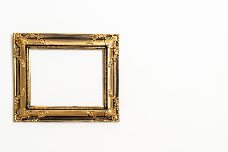 Foto porta-retrato vazio no fundo da parede branca com espaço de cópia