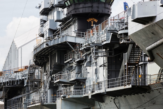 Foto portaaviones uss intrepid