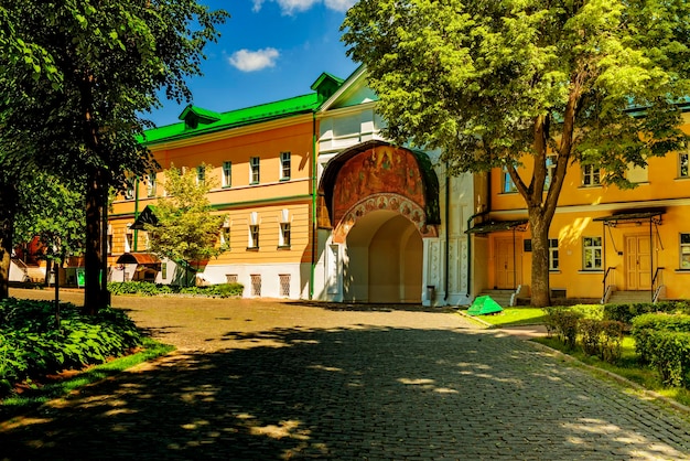 Portão da Assunção da TrindadeSergius Lavra na cidade de Sergiev Posad