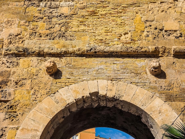 Portão hdr porta dei due leoni em cagliari