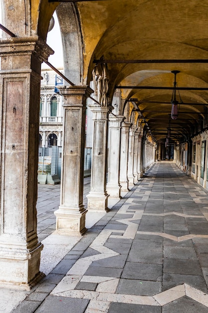 El pórtico de San Marco en Venecia