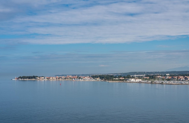 Porto e marina de Zadar na Croácia