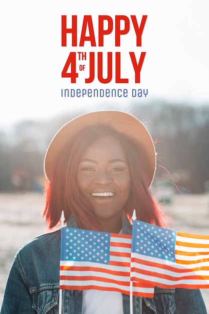 Porträt einer Person mit der amerikanischen Flagge zur Feier des Unabhängigkeitstages