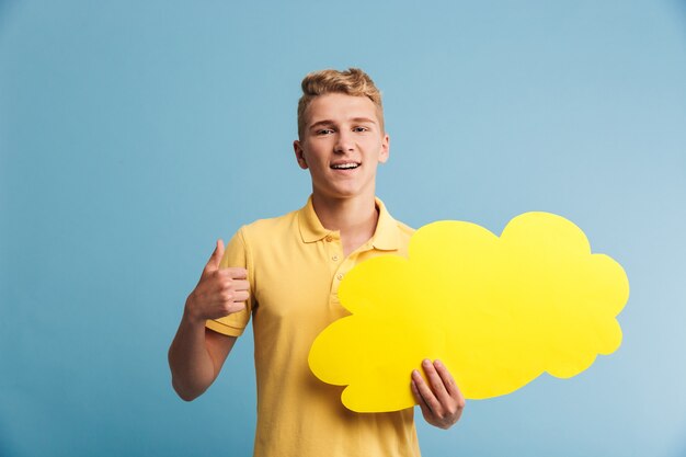 Porträt eines glücklichen lässigen Teenagers