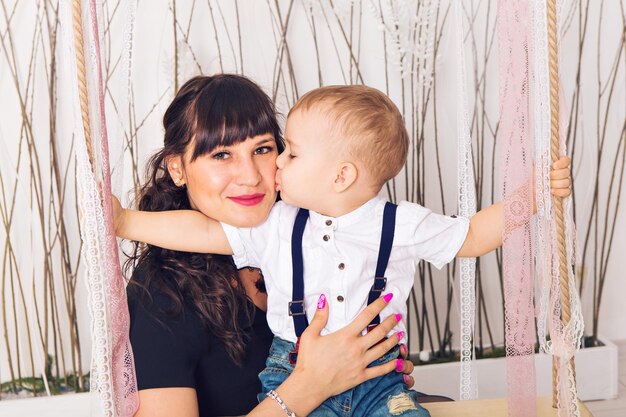 Foto porträt von mutter und sohn