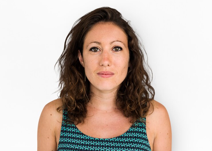 Foto portrait einer glücklichen kaukasischen frau