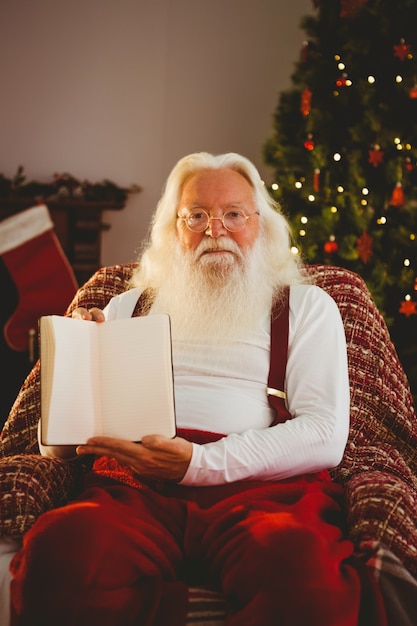 Portrait von Sankt sein Buch zeigend