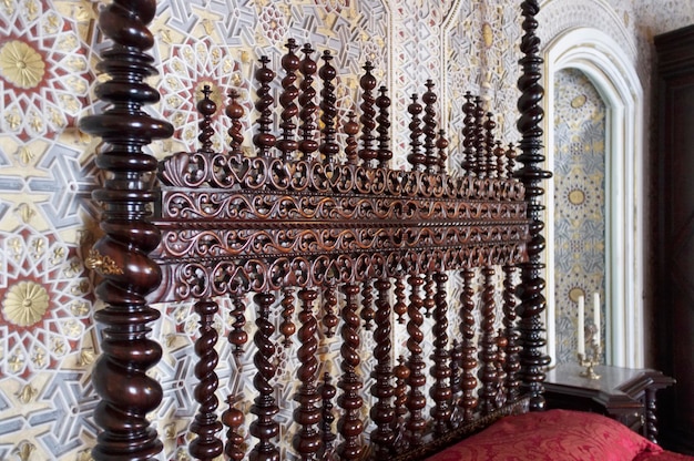 Portugal Sintra Pena Nationalpalast Palacio Nacional da Pena 18. Jahrhundert ein C hölzernes handgefertigtes Originalbettkopfteil