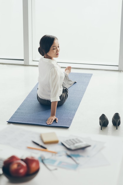 Pose de yoga