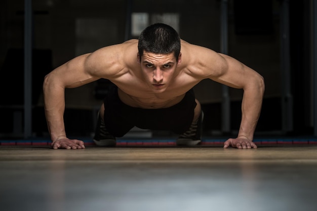 Posición inferior de flexiones