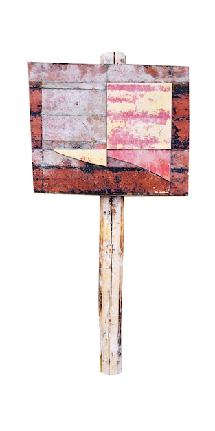 Foto poste viejo sucio con un escudo. banner antiguo aislado sobre fondo blanco