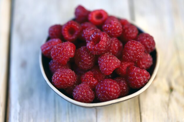 Postre baya frambuesa.