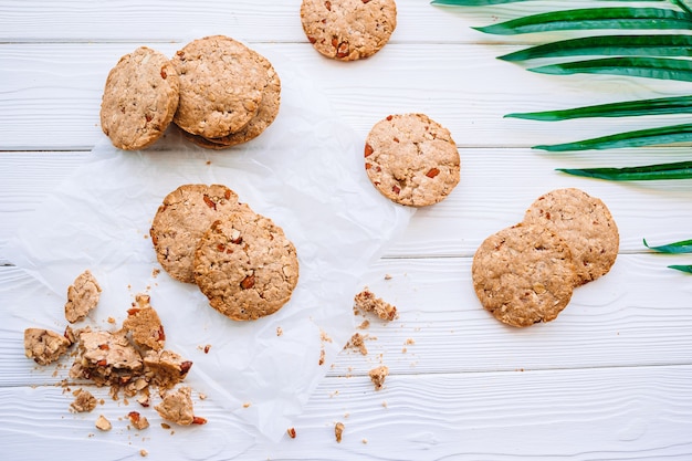 Foto postre casero de galletas veganas saludables con avena