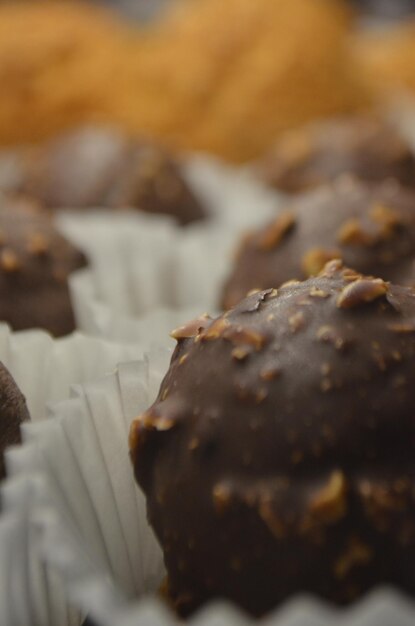 Foto postre de chocolate en cafe