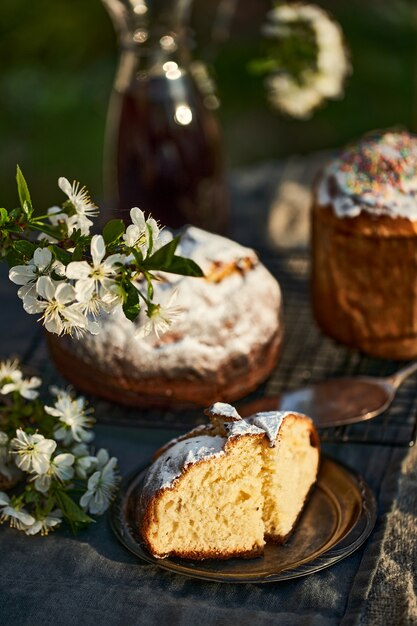 Postre tradicional ruso de requesón de Pascua