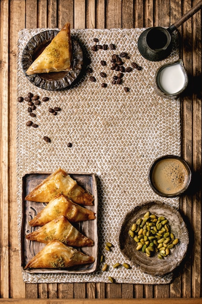 Postre turco baklava