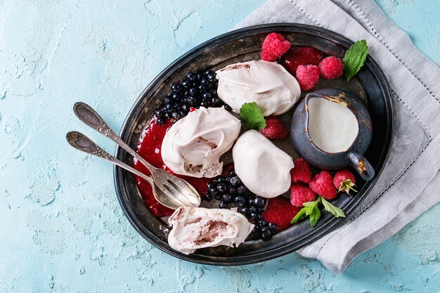 Postre de verano Eton Mess