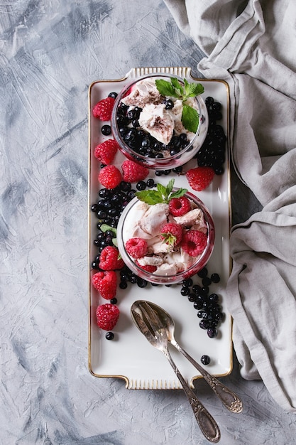 Postre de verano Eton Mess