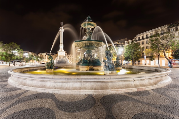 Foto praça do rossio (praça pedro iv) na cidade de lisboa, portugal