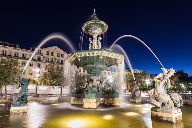 Praça do rossio (praça pedro iv) na cidade de lisboa, portugal