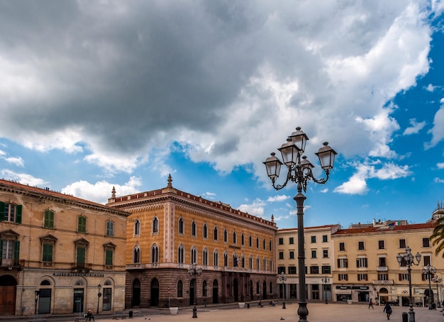 Praça Itália na cidade de Sassari