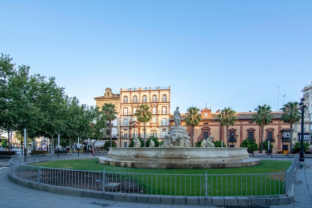 Praça localizada no coração da histórica Sevilha Espanha