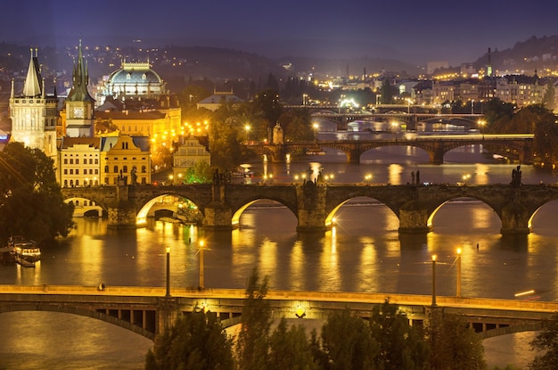 Prag bei Nacht