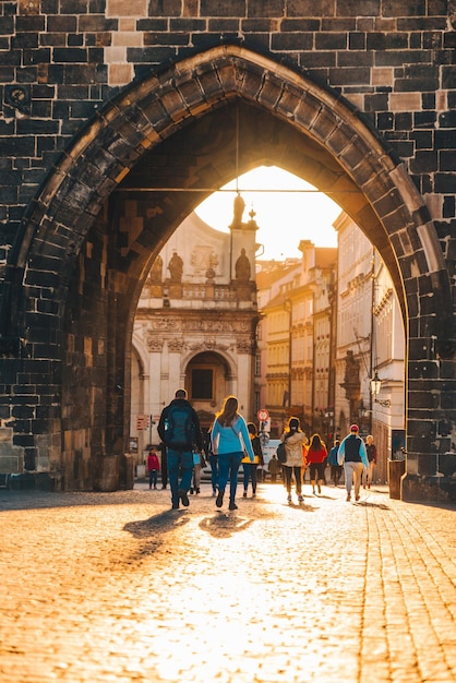 Praga república checa 22 de setembro de 2018 ponte carlos no nascer do sol