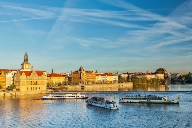 Prague stare mesto aterro vista da ponte de charles