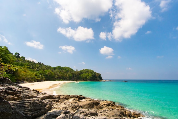 Praia da liberdade em PatongPhuket Tailândia