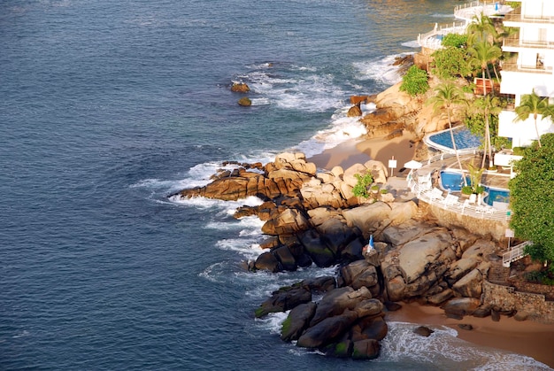 praia de acapulco, vista panorâmica da praia condesa em acapulco México, viagens, turismo