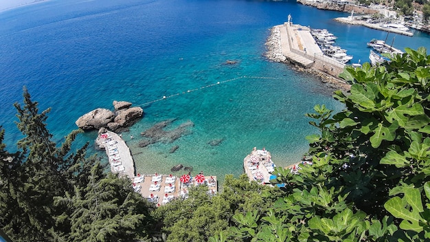 Praia de Antalia Turquia na cidade