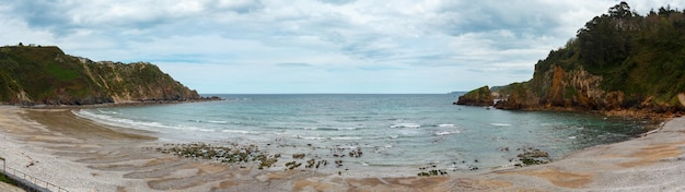 Praia de Cadavedo Astúrias Espanha