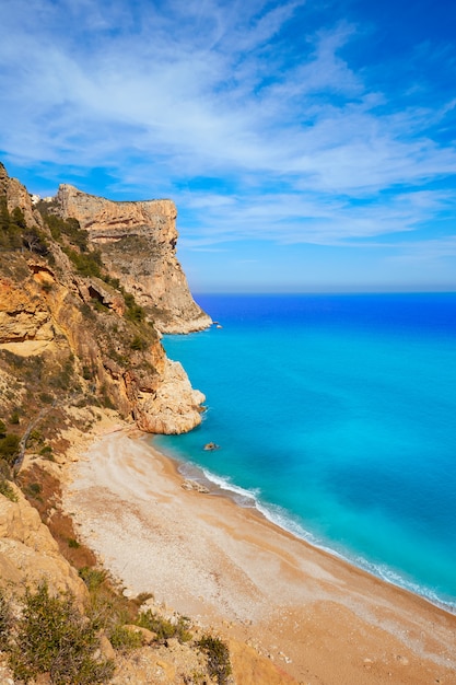 Praia de Cala del Moraig em Benitatxell de Alicante