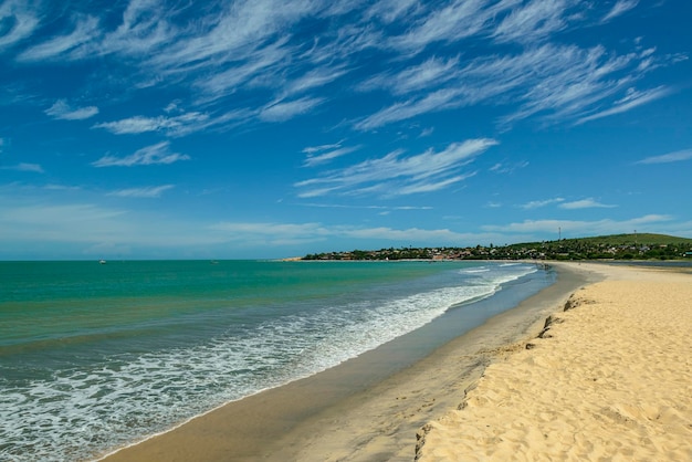 Praia de Jericoacoara Estado do Ceará Brasil Vista da praia com belas formações de nuvens cirrus