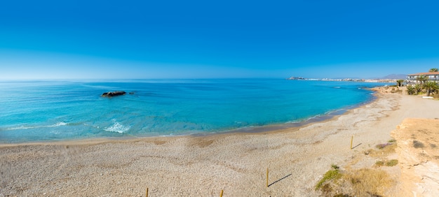 Praia de Mazarron em Múrcia Espanha no Mediterrâneo