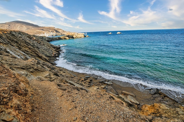 Praia de Pountaki em Folegandros Grécia