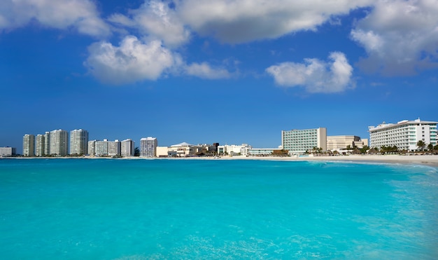 Praia do Fórum de Cancun Playa Gaviota Azul