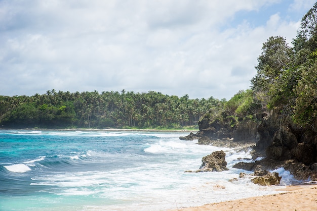 Praia do Pacífico em Siargao, Filipinas