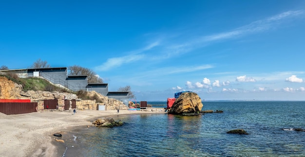 Praia selvagem em Odessa Ucrânia