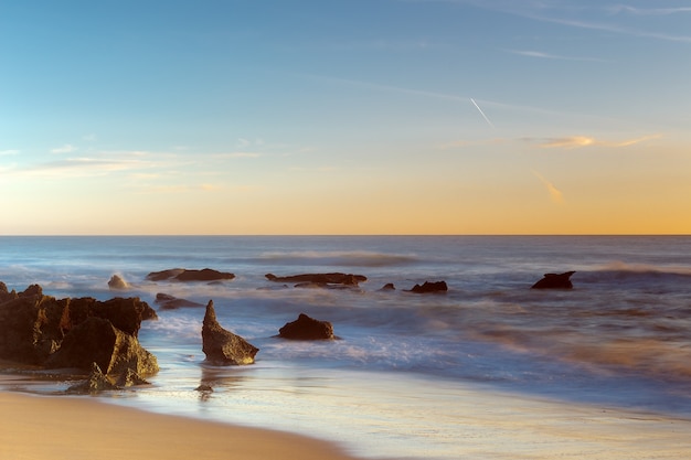 Foto praias rugosas da província de cádiz