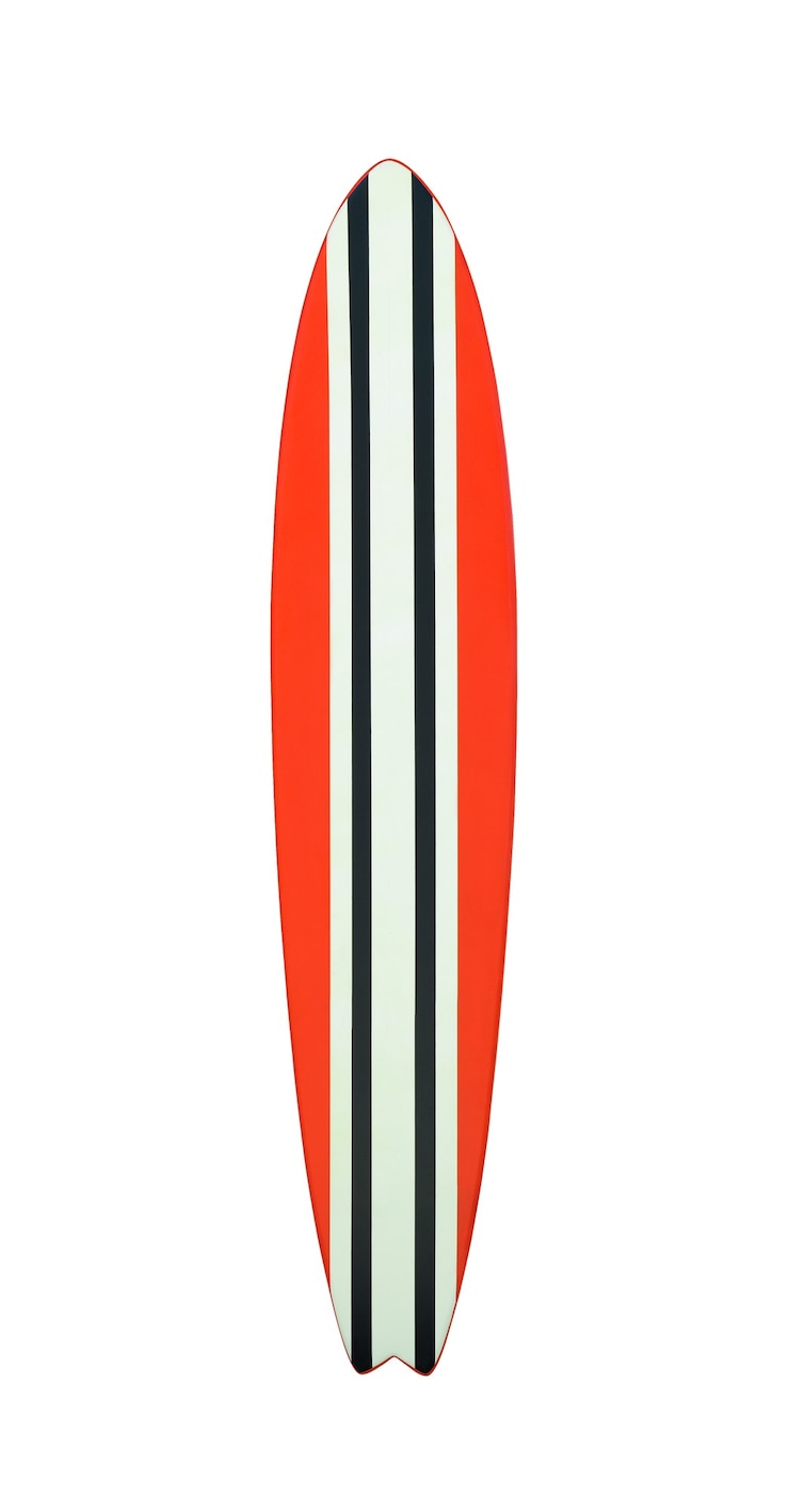 Foto prancha de surf moderna colorida isolada no fundo branco